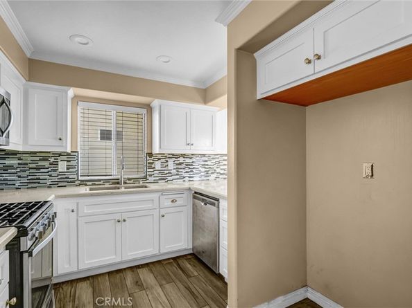 1209 Huntington Street, Huntington Beach CA 92648