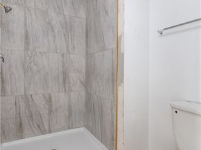 2512 N Tustin D, Santa Ana CA 92705