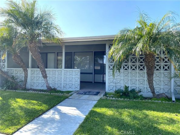 13265 Del Monte Dr., M12-35E, Seal Beach CA 90740
