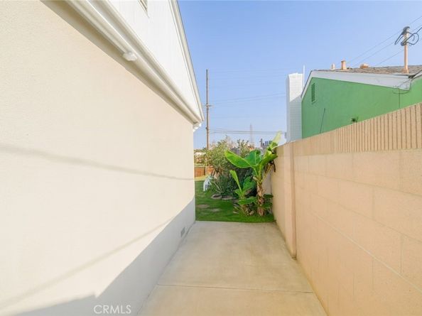 17451 Newland, Huntington Beach CA 92647
