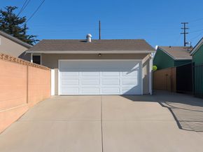 17451 Newland, Huntington Beach CA 92647