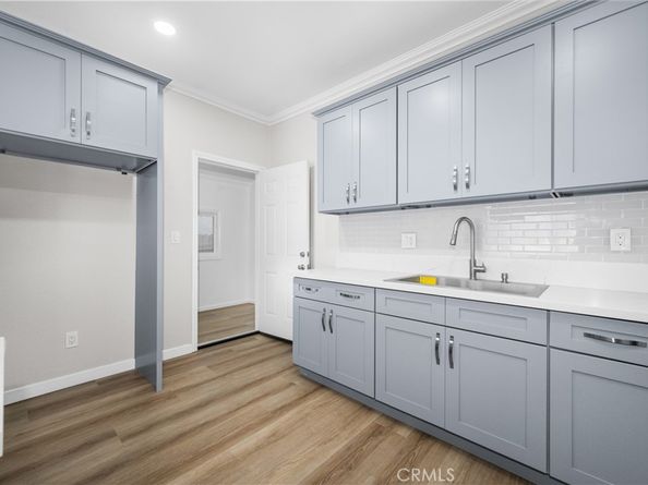 1631 Atlantic Avenue, Long Beach CA 90813