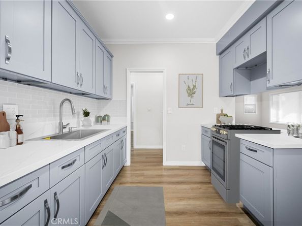 1631 Atlantic Avenue, Long Beach CA 90813