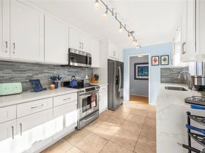 2121 E 1st 308, Long Beach CA 90803