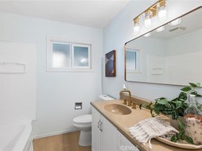 14032 Woodlawn, Tustin CA 92780