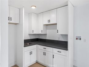 14032 Woodlawn, Tustin CA 92780