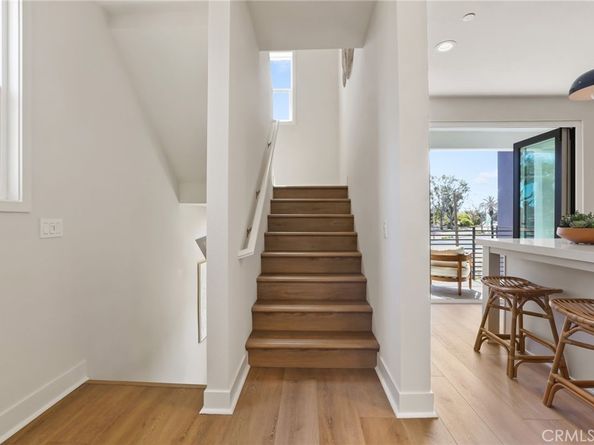 19051 Main Street 113, Huntington Beach CA 92648