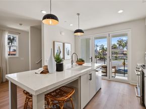 19051 Main Street 113, Huntington Beach CA 92648