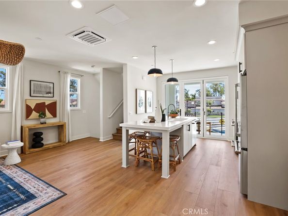 19051 Main Street 113, Huntington Beach CA 92648