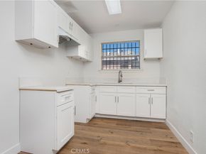 11010 Willowbrook Avenue, Los Angeles CA 90059
