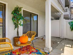 4682 Warner B102, Huntington Beach CA 92649