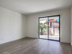 4682 Warner B102, Huntington Beach CA 92649