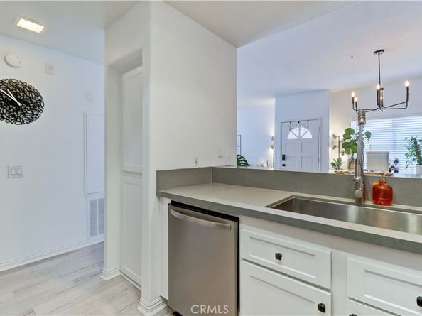 2960 Champion Way 1814, Tustin CA 92782