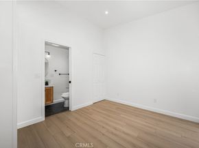 1641 Monterey Road M-2 18E, Seal Beach CA 90740