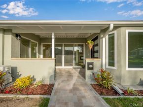 1641 Monterey Road M-2 18E, Seal Beach CA 90740