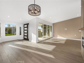 1641 Monterey Road M-2 18E, Seal Beach CA 90740