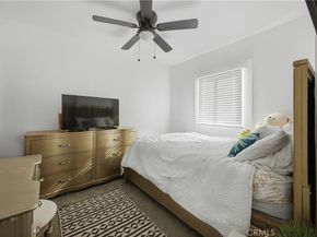 1250 W 87th, Los Angeles CA 90044