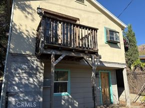 3130 N Mount Curve, Altadena CA 91001