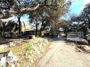 3130 N Mount Curve, Altadena CA 91001