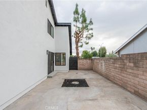 18611 Lassen, Northridge CA 91324