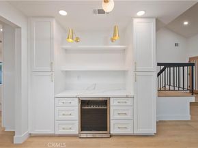 18611 Lassen, Northridge CA 91324