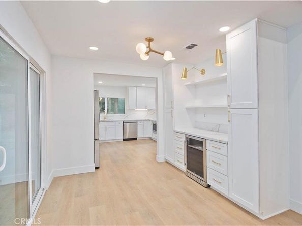 18611 Lassen, Northridge CA 91324