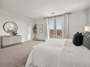 208 Canterbury, Irvine CA 92618