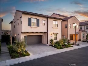 208 Canterbury, Irvine CA 92618