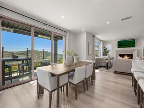 208 Canterbury, Irvine CA 92618