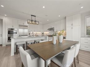 208 Canterbury, Irvine CA 92618