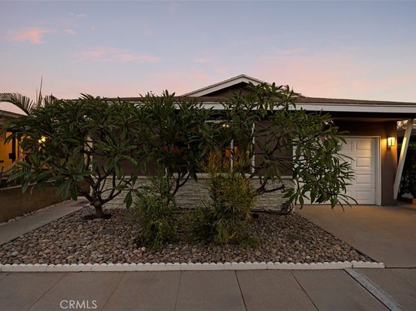 2716 De Forest, Long Beach CA 90806