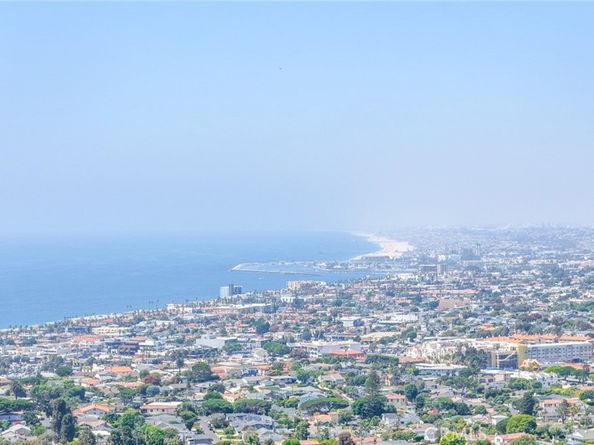 204 Via Colusa, Redondo Beach CA 90277