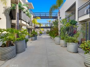 834 E 4th Street 29, Long Beach CA 90802