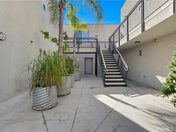 834 E 4th Street 29, Long Beach CA 90802