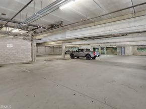 834 E 4th Street 29, Long Beach CA 90802