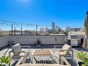 834 E 4th Street 29, Long Beach CA 90802