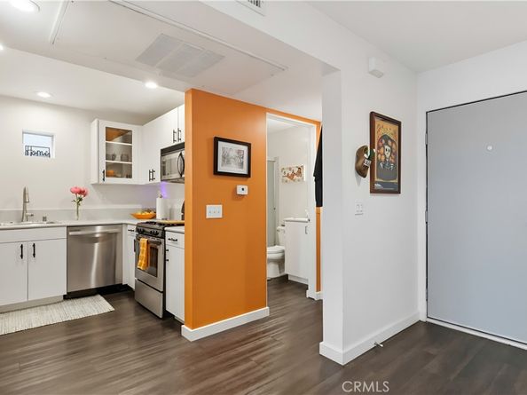 834 E 4th Street 29, Long Beach CA 90802