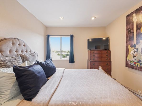 460 Golden Avenue 434, Long Beach CA 90802