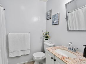 2521 W Sunflower Avenue R1, Santa Ana CA 92704