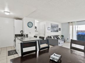 2521 W Sunflower Avenue R1, Santa Ana CA 92704