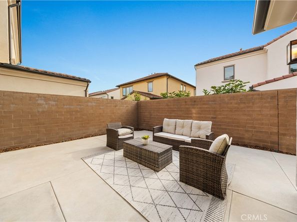 108 Oceano, Irvine CA 92602