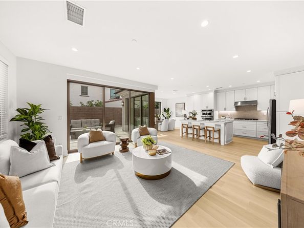 108 Oceano, Irvine CA 92602