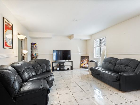 1943 E 113th Street, Los Angeles CA 90059