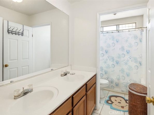 1943 E 113th Street, Los Angeles CA 90059