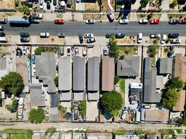 1943 E 113th Street, Los Angeles CA 90059