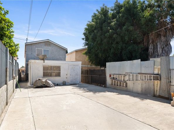 1943 E 113th Street, Los Angeles CA 90059