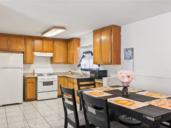 1943 E 113th Street, Los Angeles CA 90059
