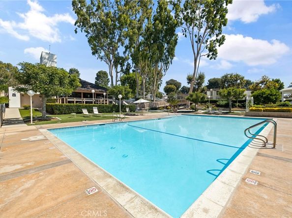 329 Surry Court, Brea CA 92821