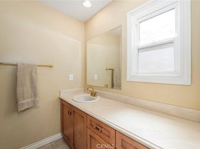 11503 Walcroft Street, Lakewood CA 90715