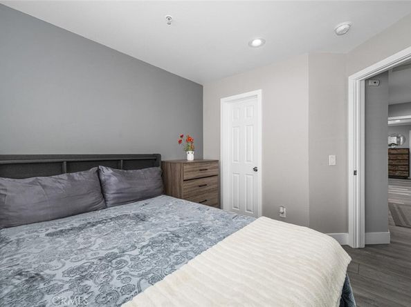 1211 E Carson Street 25, Carson CA 90745